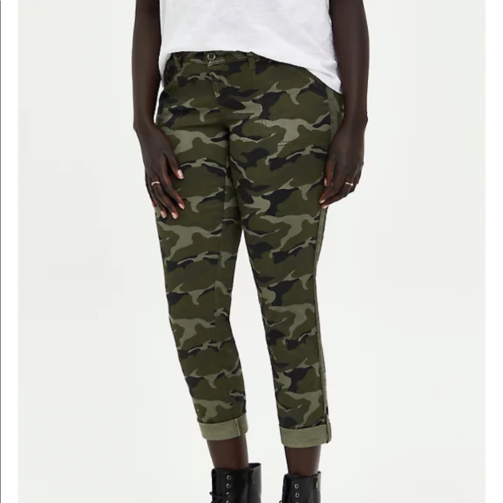 Brand new Torrid Crop aviator pants
